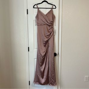 Revelry Rory Satin Fitted V Neck Maxi Bridesmaid Dress 8 Rose Quartz